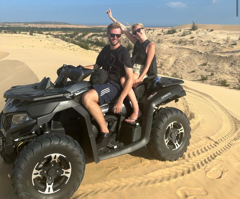 Dating whilst travelling